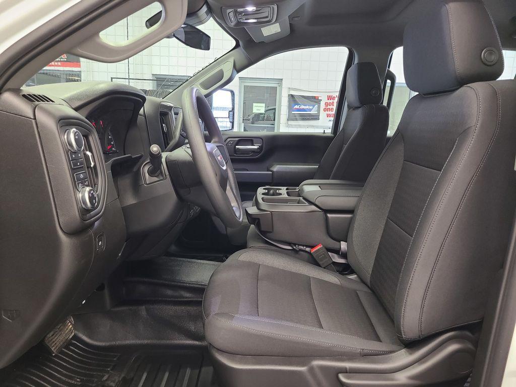 new 2025 GMC Sierra 2500 car, priced at $53,040