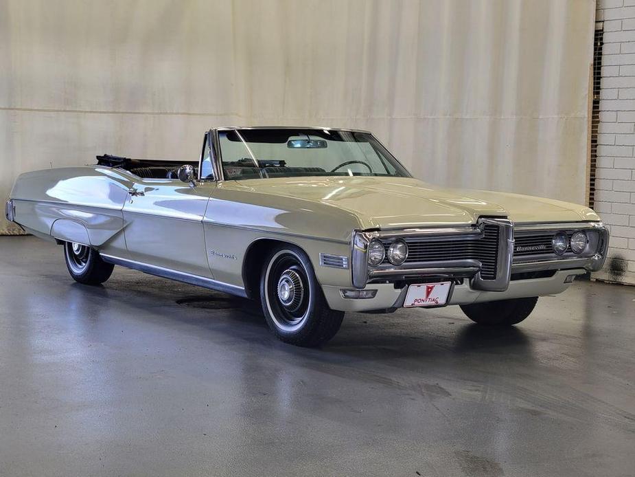 used 1968 Pontiac Bonneville car, priced at $26,919