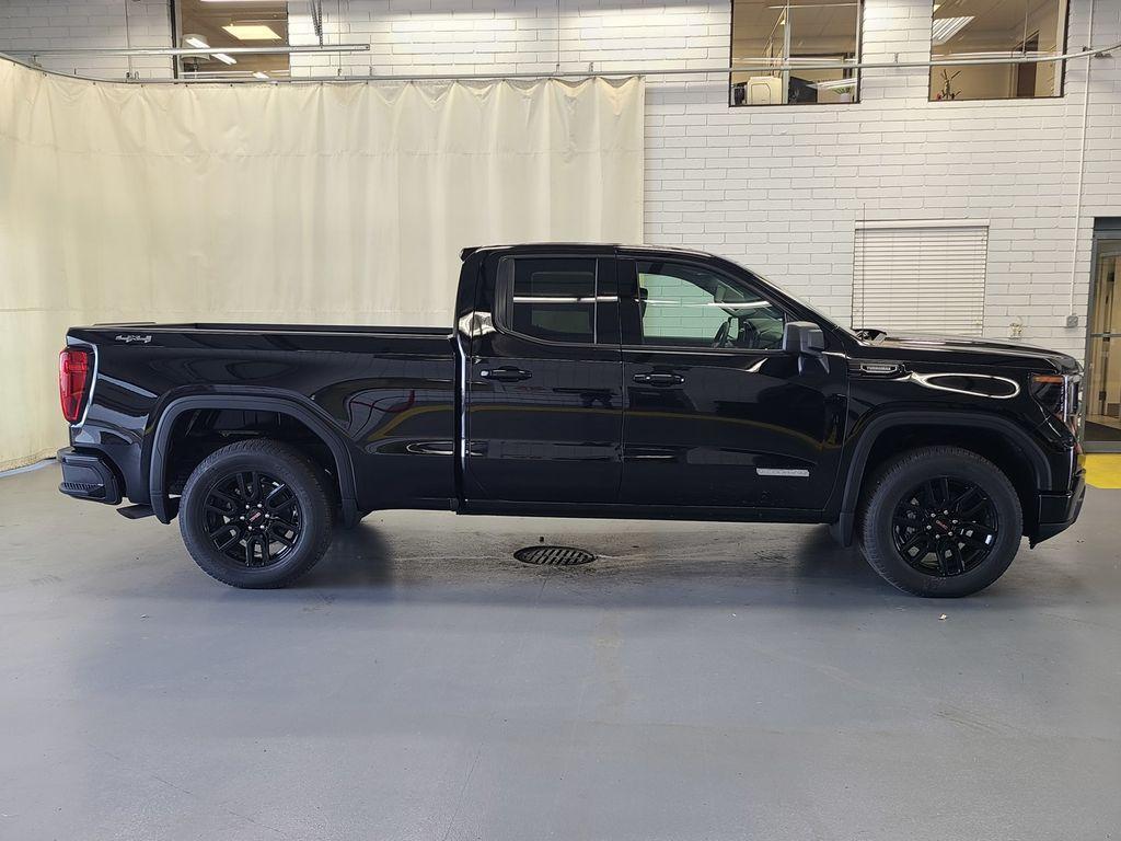 new 2025 GMC Sierra 1500 car, priced at $50,990