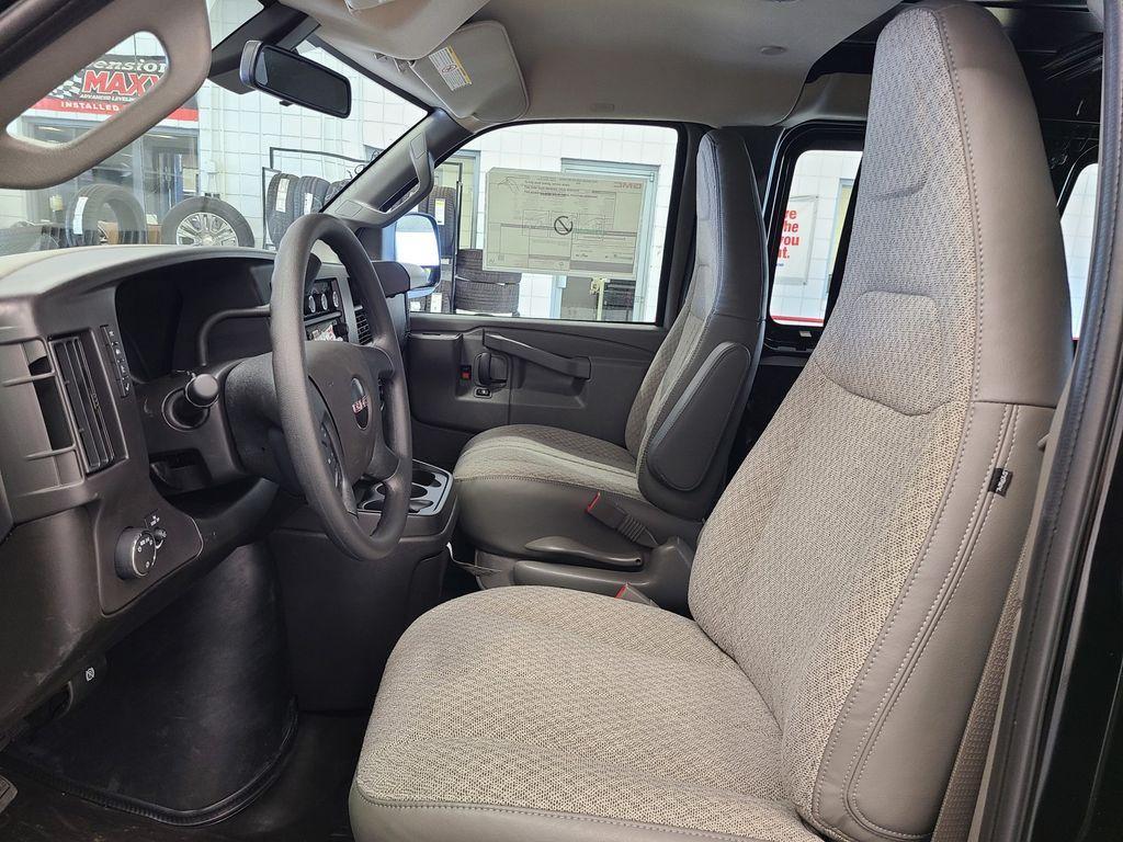 new 2025 GMC Savana 3500 car, priced at $52,650