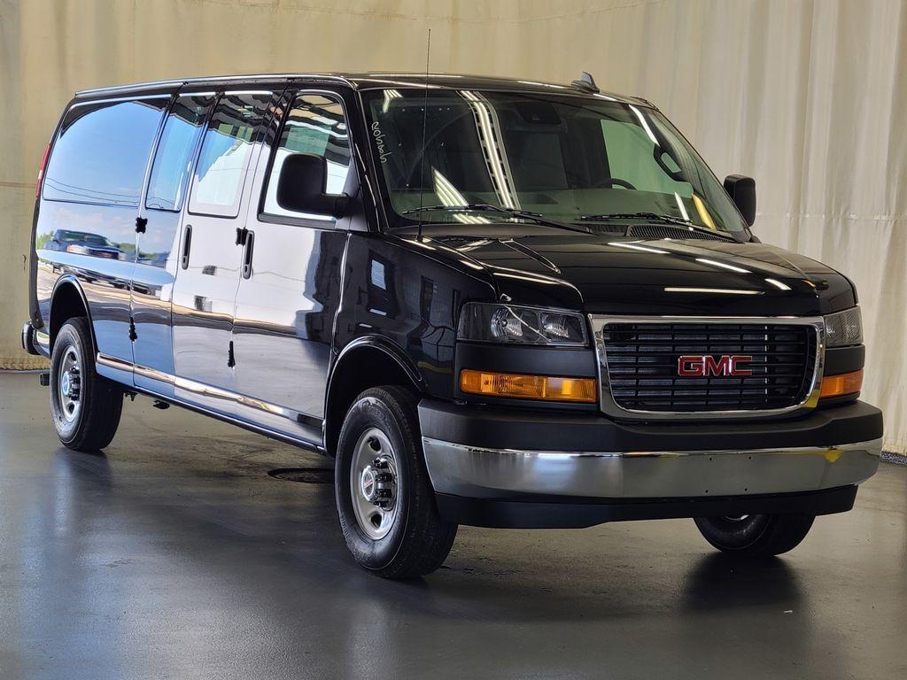 new 2025 GMC Savana 3500 car, priced at $52,650