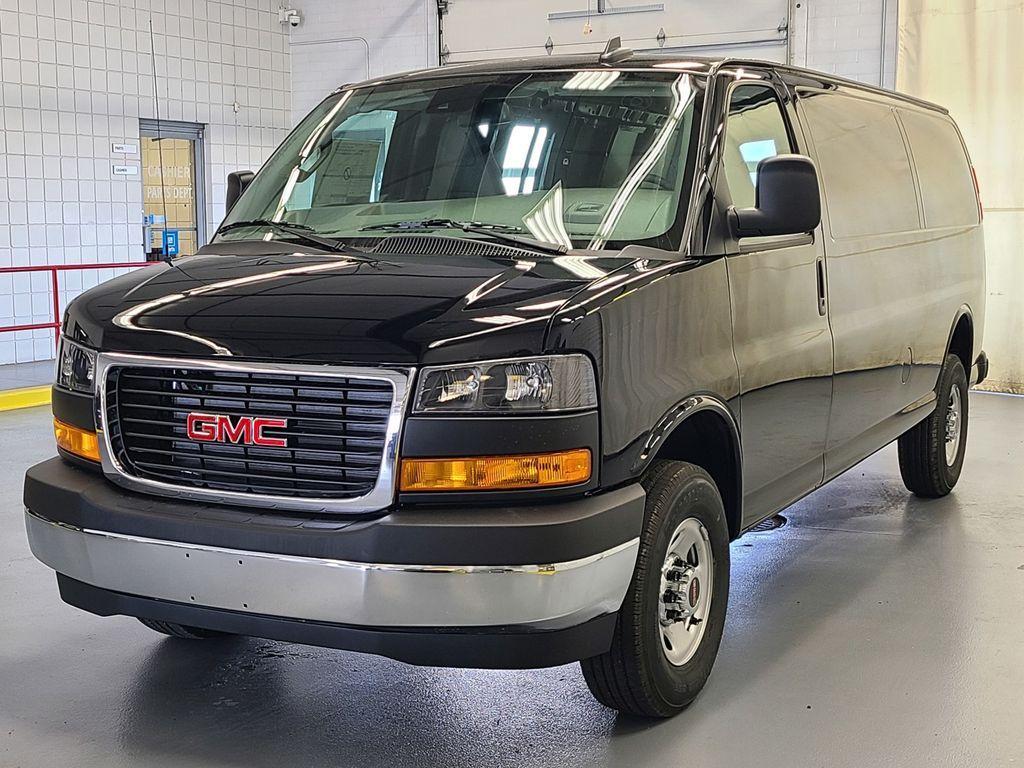 new 2025 GMC Savana 3500 car, priced at $52,650