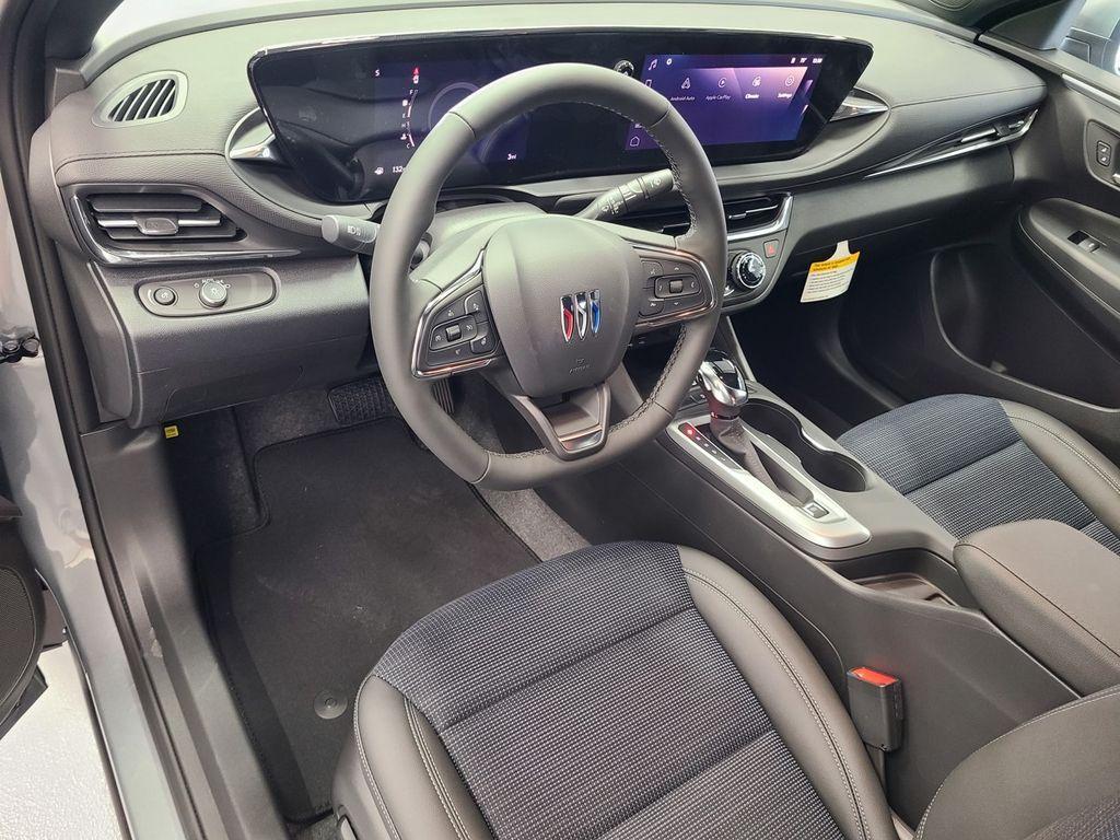 new 2025 Buick Envista car, priced at $26,280