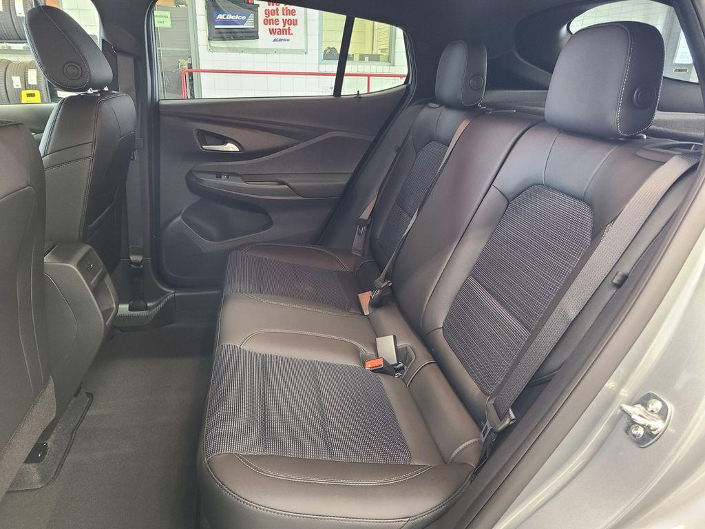 new 2025 Buick Envista car, priced at $26,280