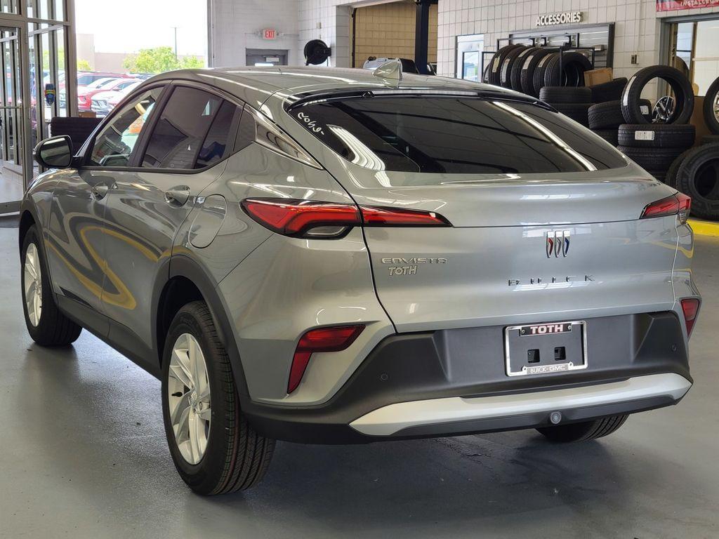 new 2025 Buick Envista car, priced at $26,280