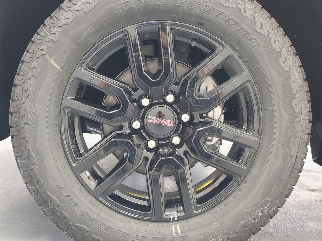 new 2025 GMC Sierra 1500 car, priced at $64,875