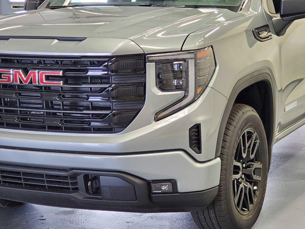 new 2025 GMC Sierra 1500 car, priced at $50,990