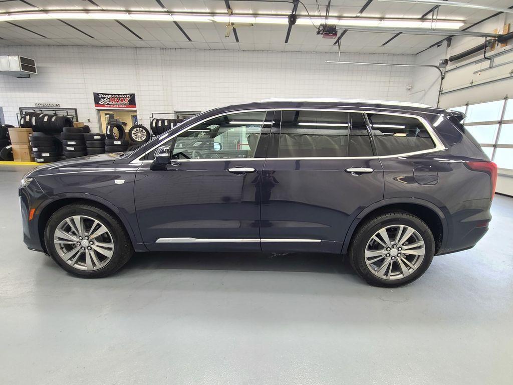 used 2024 Cadillac XT6 car, priced at $56,967