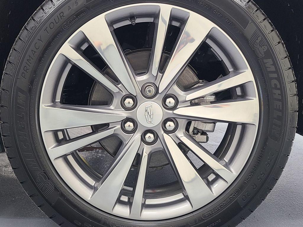 used 2024 Cadillac XT6 car, priced at $56,967