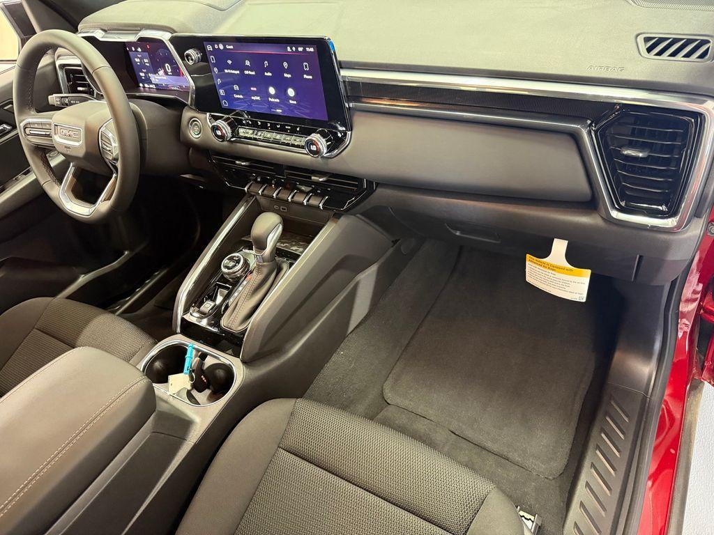 new 2025 GMC Canyon car, priced at $42,645