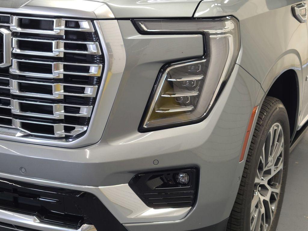 new 2025 GMC Yukon car, priced at $96,165