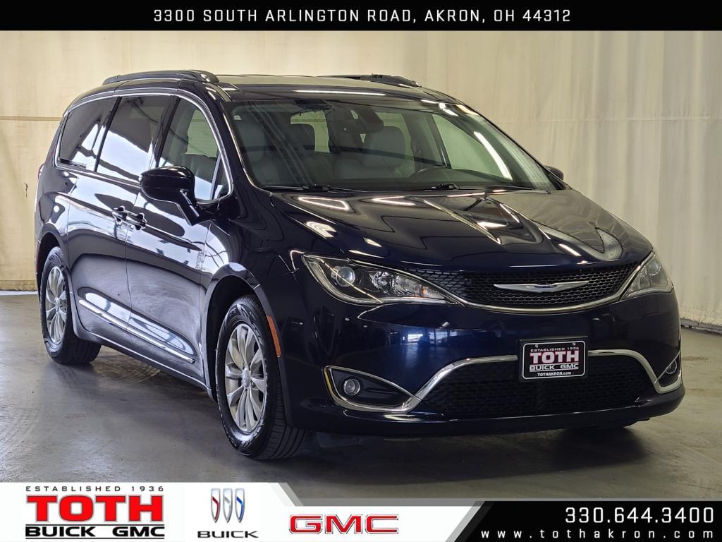 used 2018 Chrysler Pacifica car, priced at $14,968