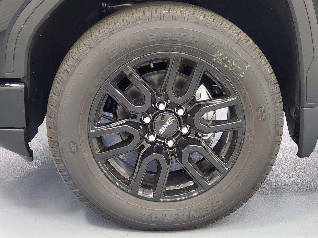 new 2025 GMC Sierra 1500 car, priced at $49,066