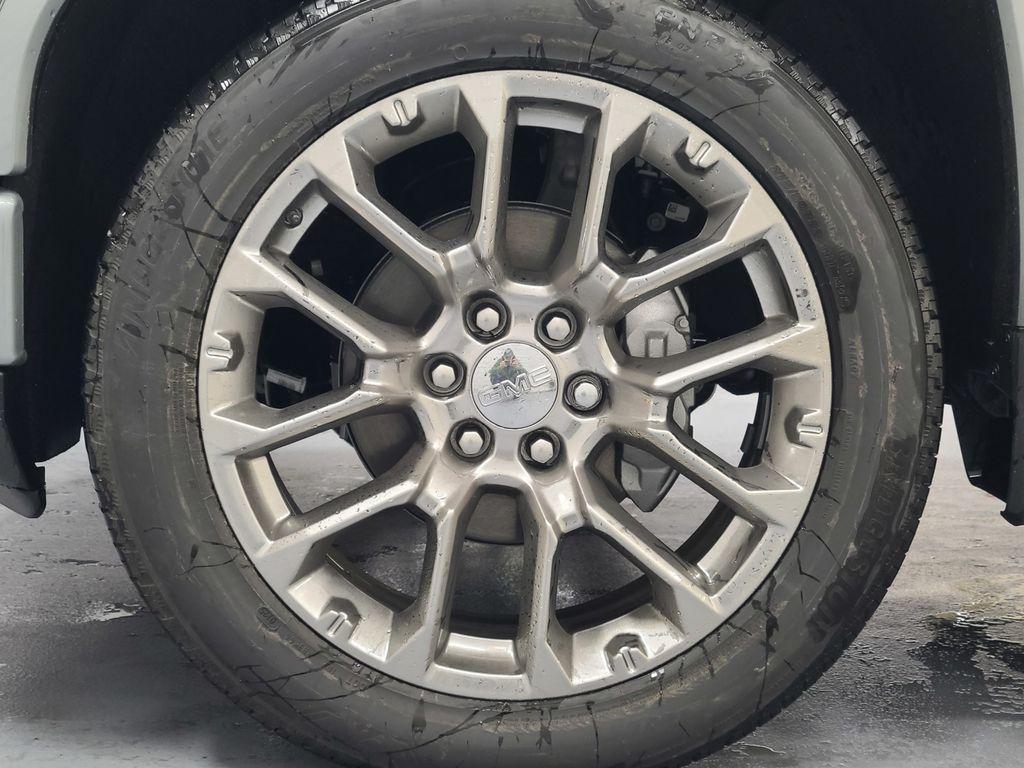 new 2025 GMC Sierra 1500 car, priced at $74,675