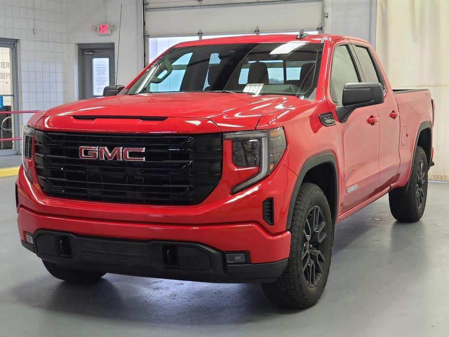 new 2025 GMC Sierra 1500 car, priced at $58,285