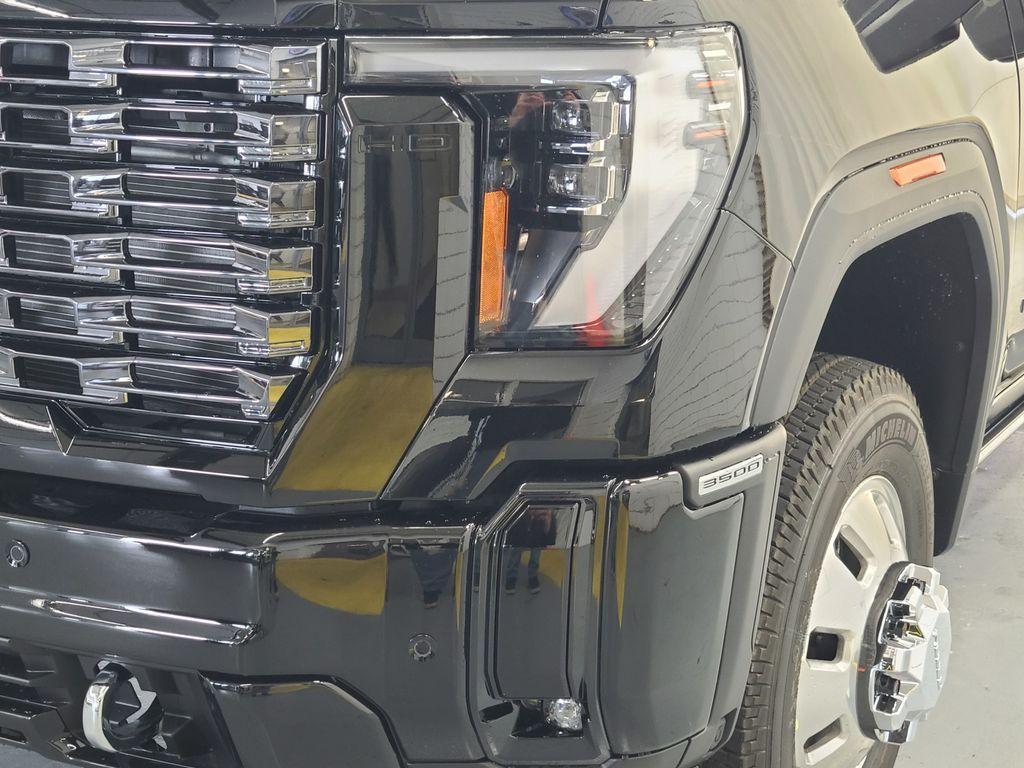 new 2025 GMC Sierra 3500 car, priced at $105,765