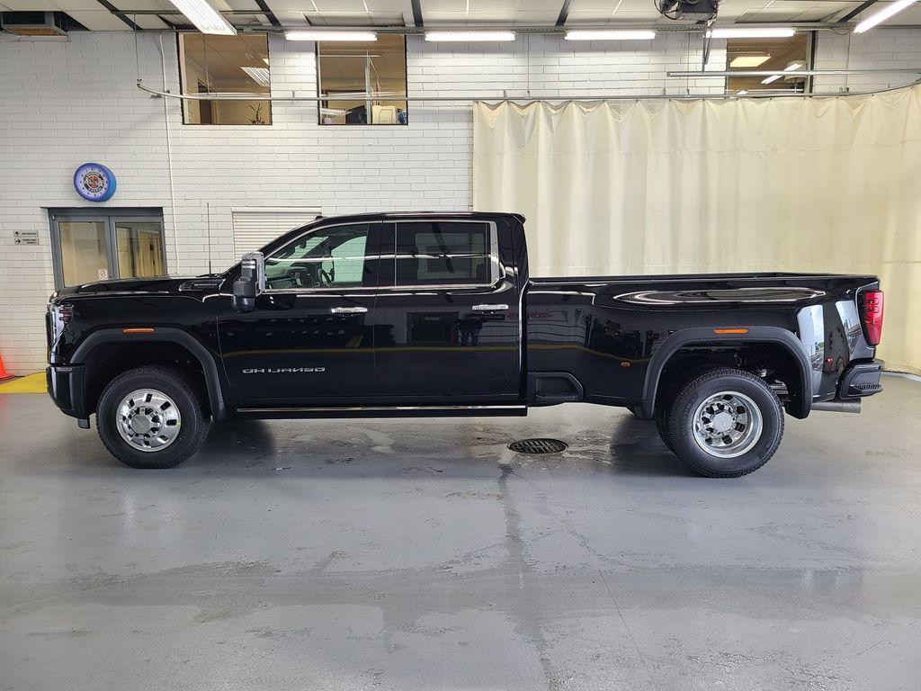 new 2025 GMC Sierra 3500 car, priced at $105,765