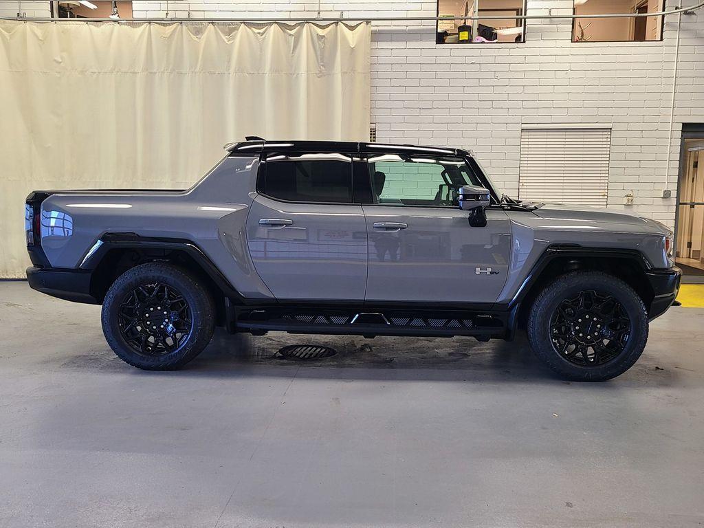 new 2025 GMC HUMMER EV Pickup car, priced at $97,000