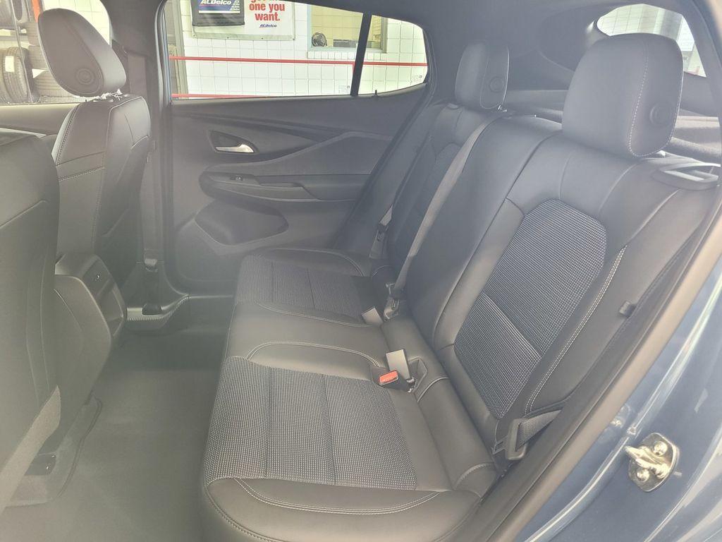 new 2025 Buick Envista car, priced at $26,280