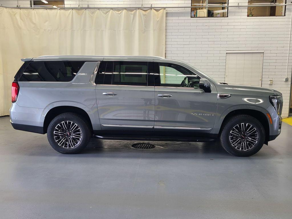 new 2025 GMC Yukon XL car, priced at $80,747