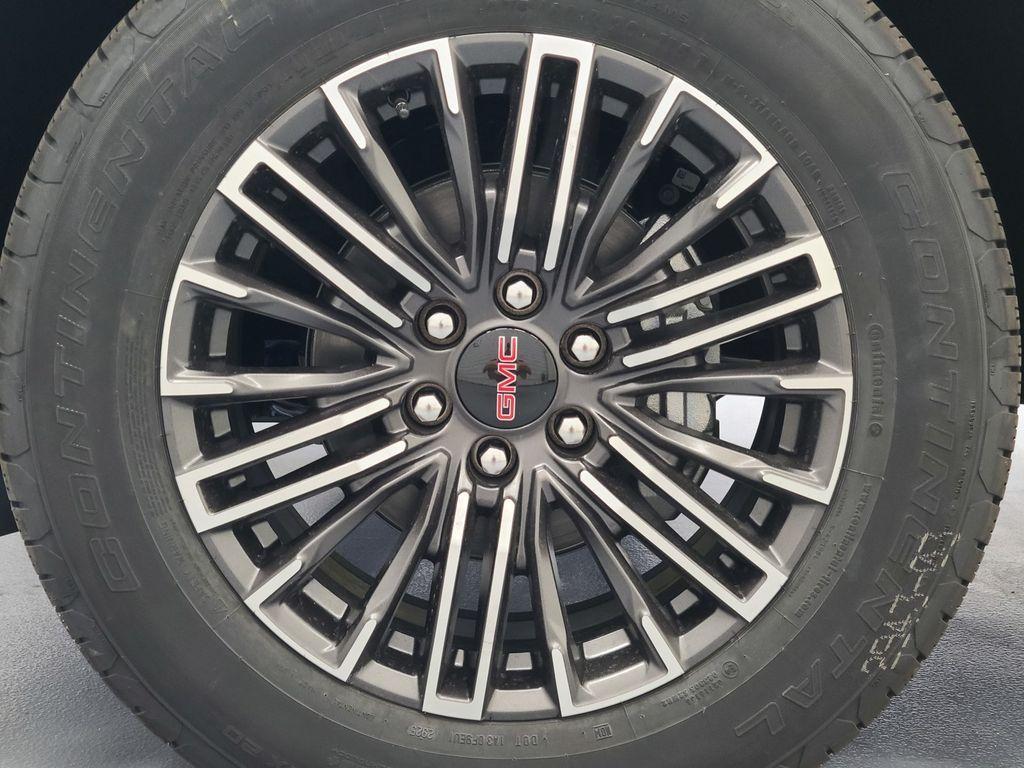 new 2025 GMC Yukon XL car, priced at $81,110