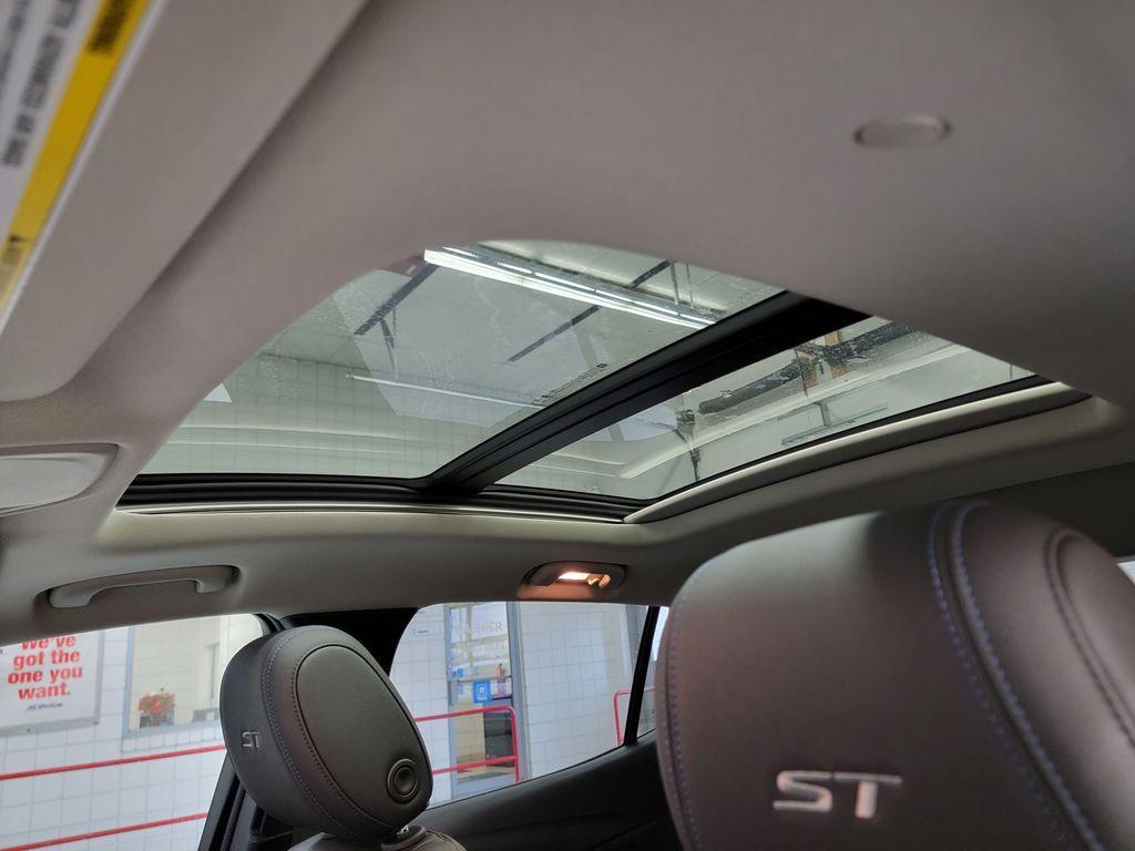 new 2026 Buick Encore GX car, priced at $33,285