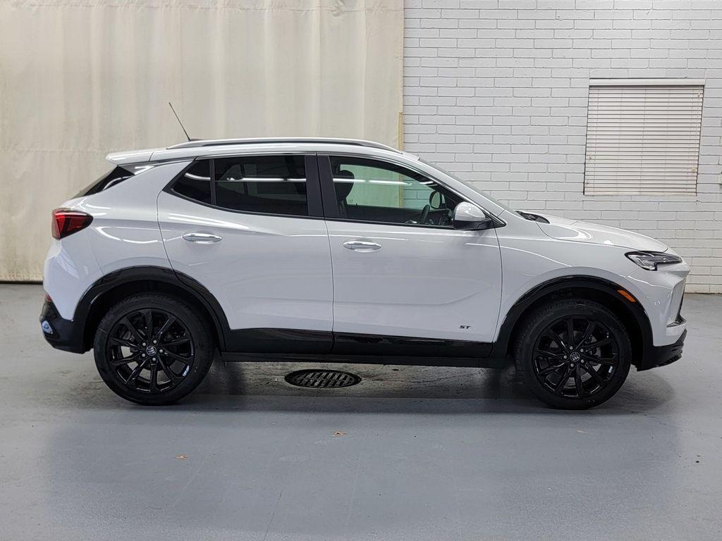 new 2026 Buick Encore GX car, priced at $33,285