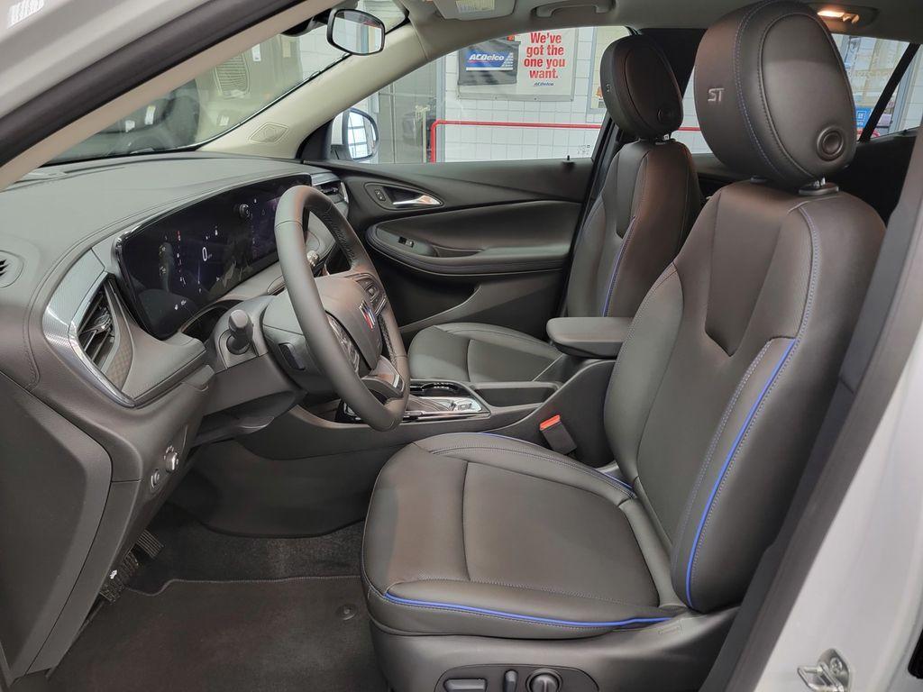 new 2026 Buick Encore GX car, priced at $33,285