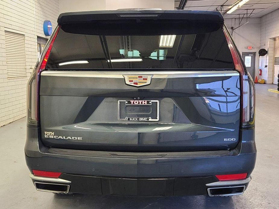 used 2022 Cadillac Escalade ESV car, priced at $56,493