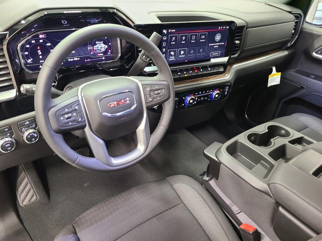 new 2025 GMC Sierra 1500 car, priced at $52,040