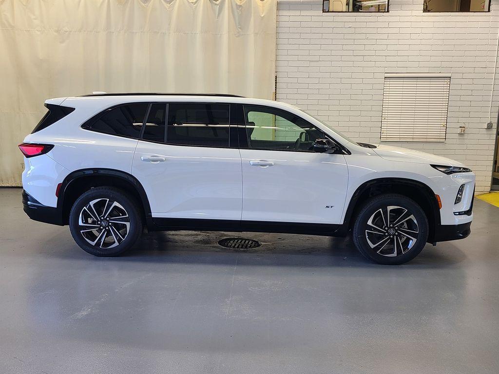 new 2026 Buick Enclave car, priced at $50,510