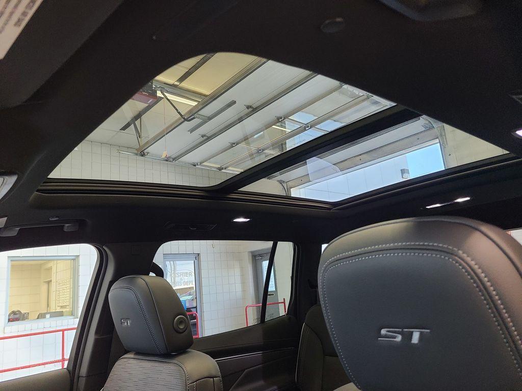 new 2026 Buick Enclave car, priced at $50,510