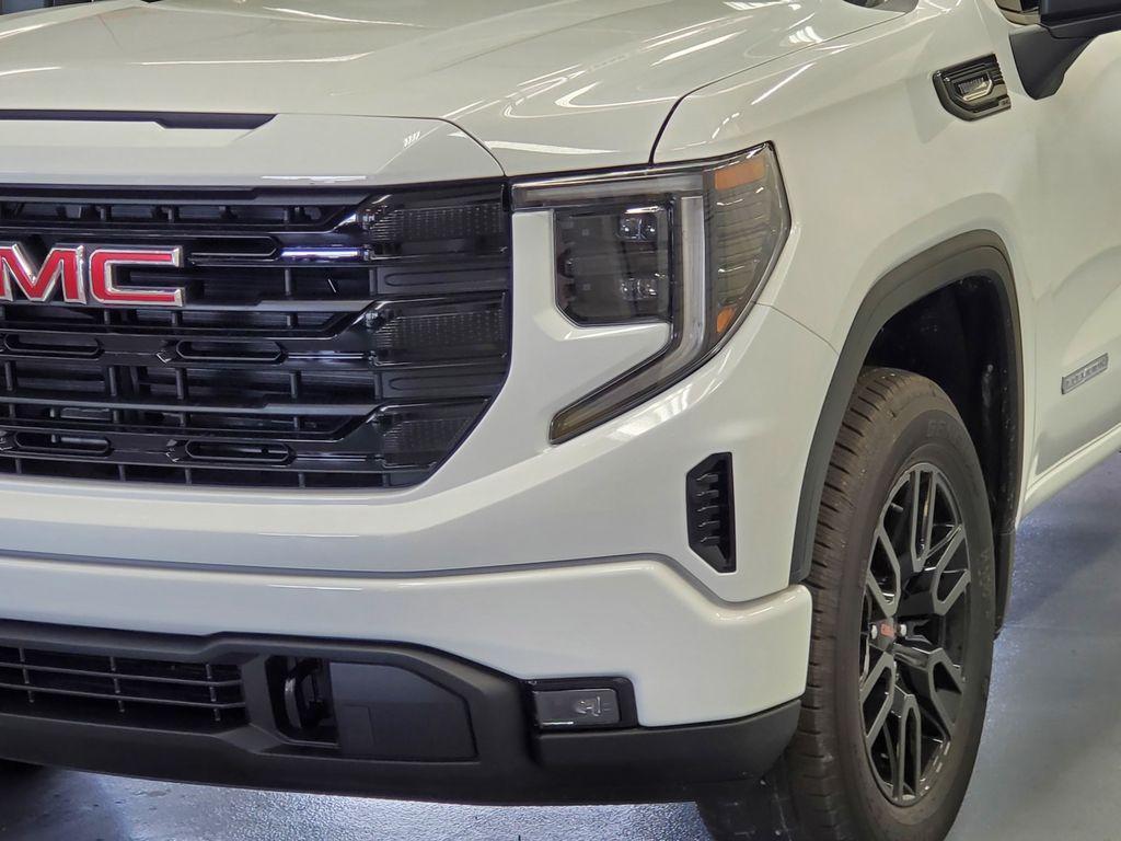 new 2025 GMC Sierra 1500 car, priced at $50,495