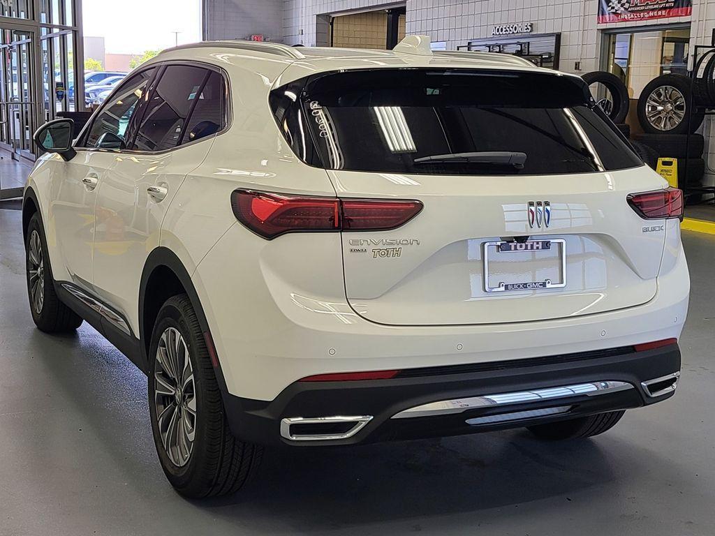 new 2025 Buick Envision car, priced at $38,395