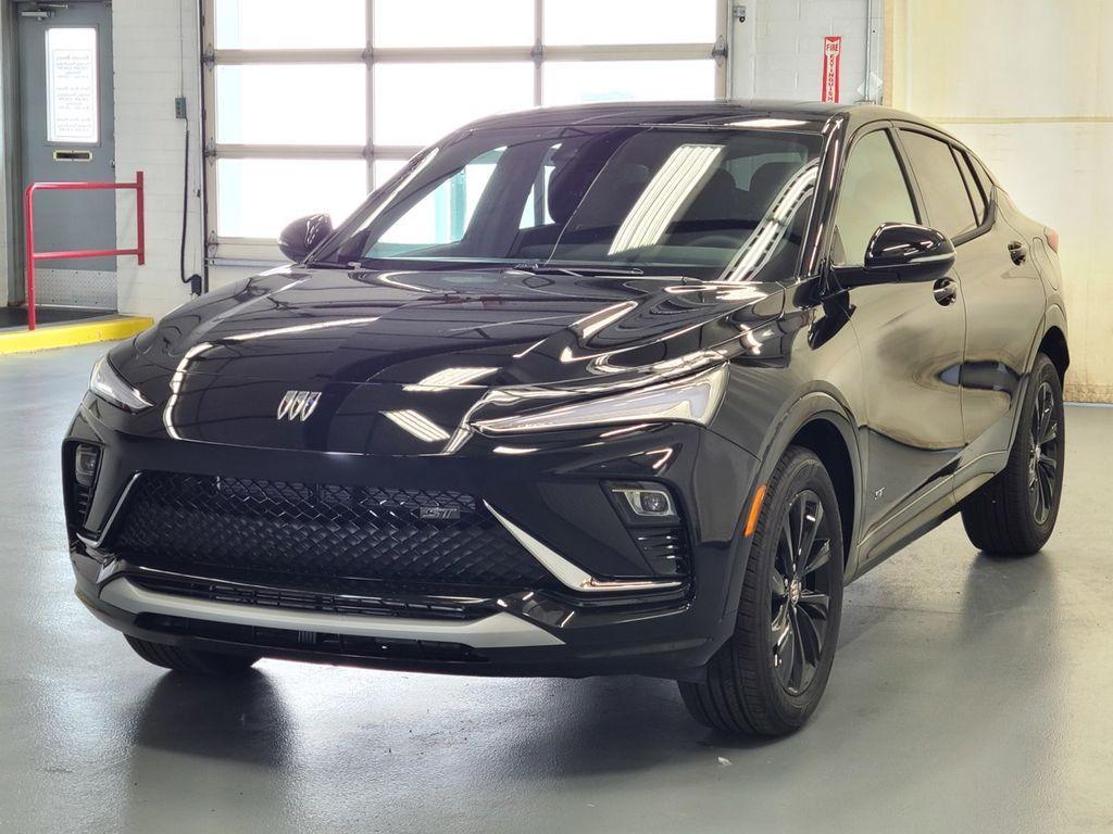 new 2025 Buick Envista car, priced at $30,070