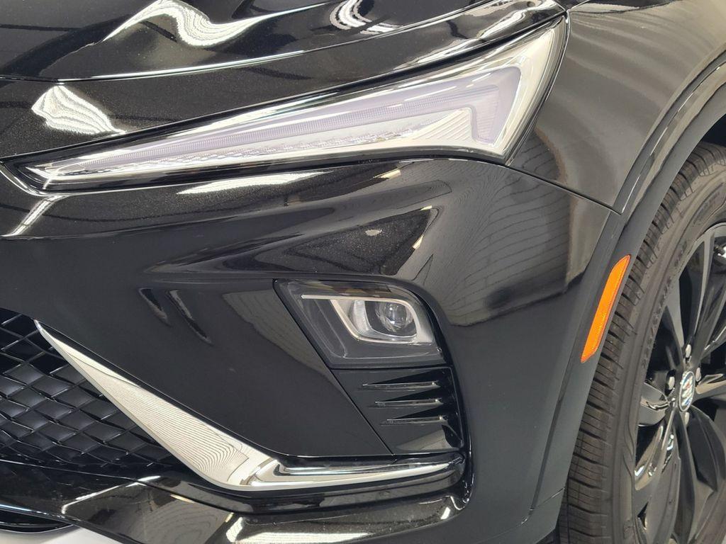 new 2025 Buick Envista car, priced at $30,070