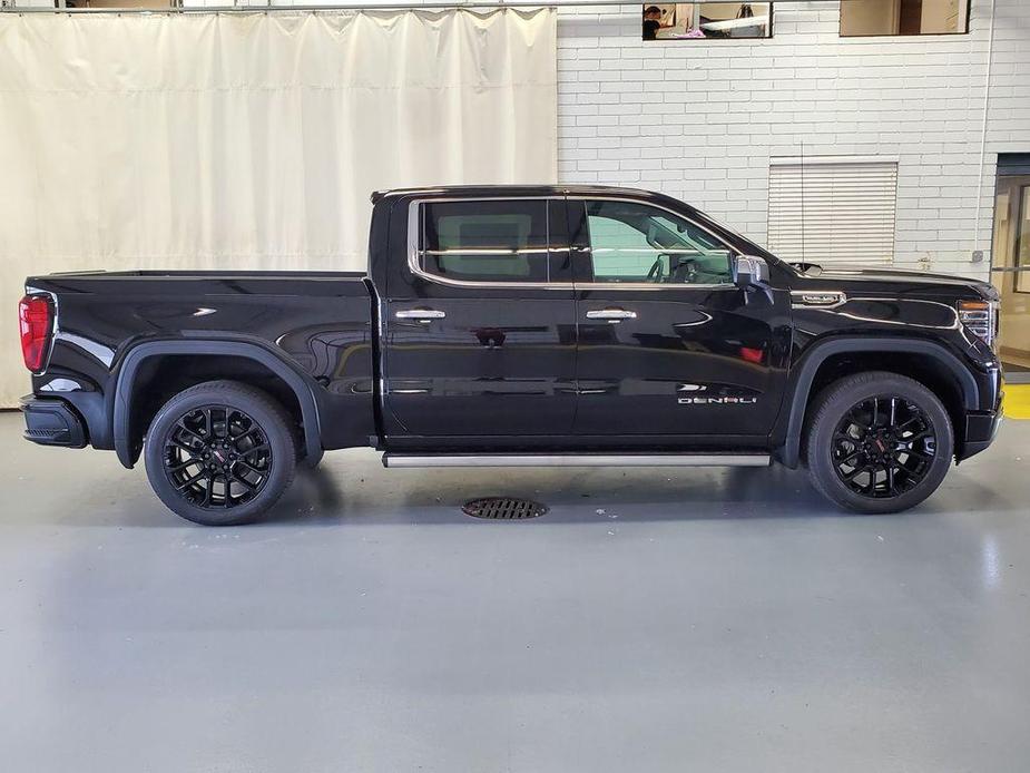 new 2024 GMC Sierra 1500 car, priced at $70,268