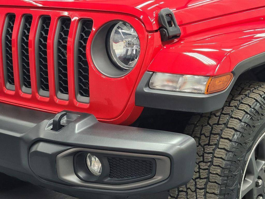 used 2021 Jeep Gladiator car, priced at $31,493