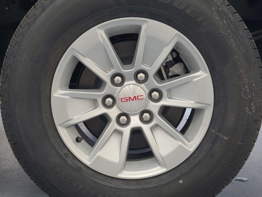 new 2025 GMC Sierra 1500 car, priced at $45,295