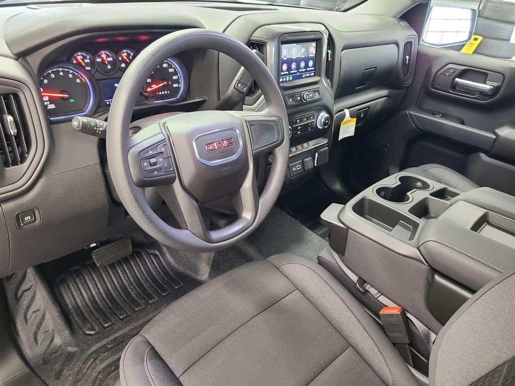 new 2025 GMC Sierra 1500 car, priced at $45,295