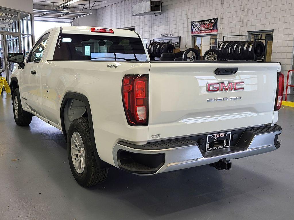 new 2025 GMC Sierra 1500 car, priced at $45,295