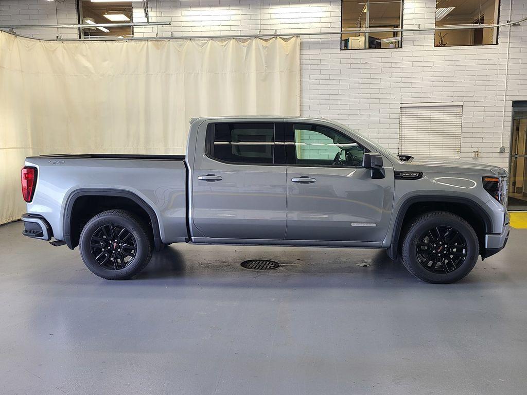 new 2025 GMC Sierra 1500 car, priced at $57,546
