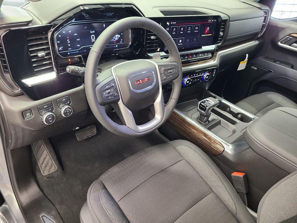 new 2025 GMC Sierra 1500 car, priced at $57,546