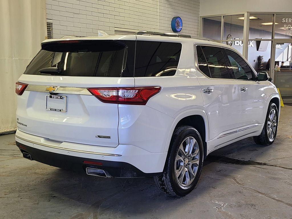 used 2018 Chevrolet Traverse car, priced at $23,293