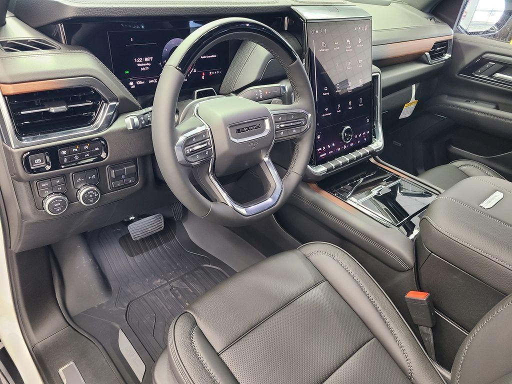 new 2025 GMC Yukon car, priced at $93,919