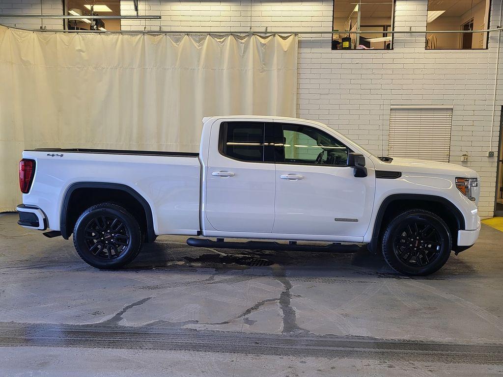 used 2022 GMC Sierra 1500 Limited car, priced at $38,993