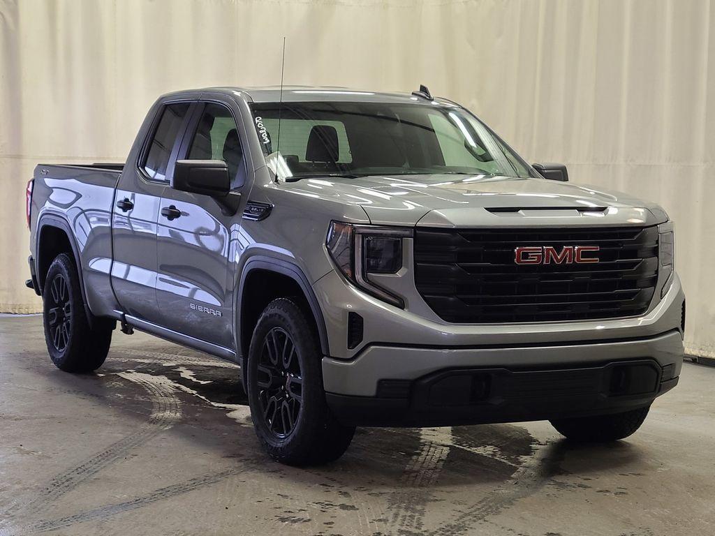 new 2025 GMC Sierra 1500 car, priced at $48,240