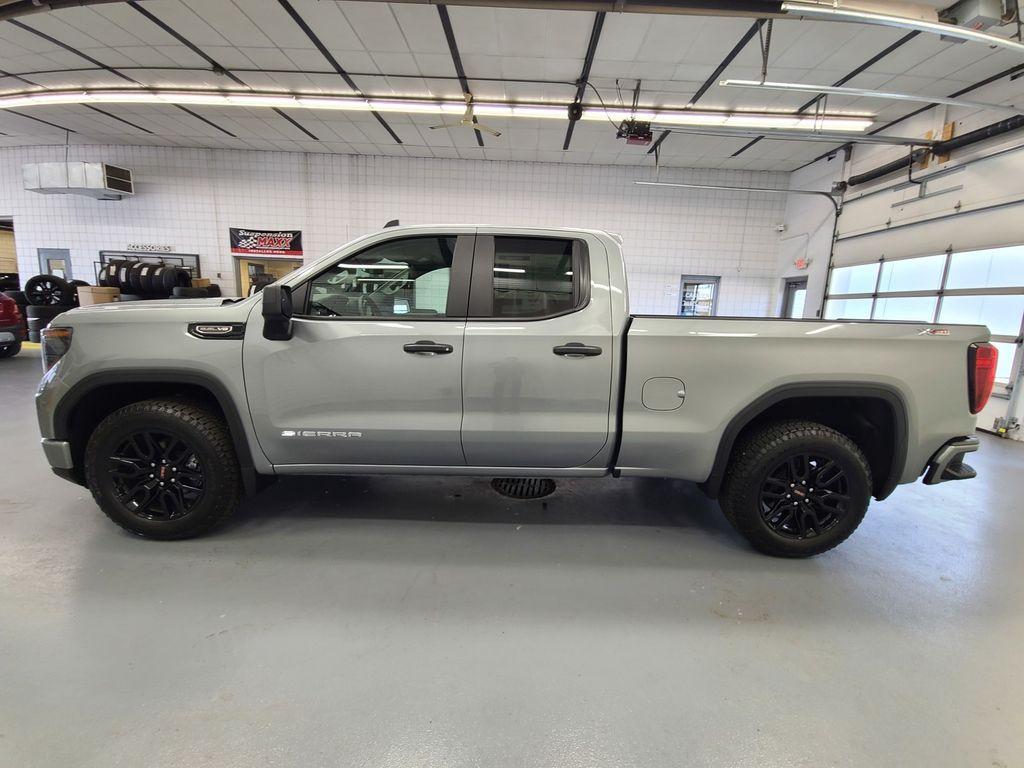 used 2025 GMC Sierra 1500 car, priced at $49,967