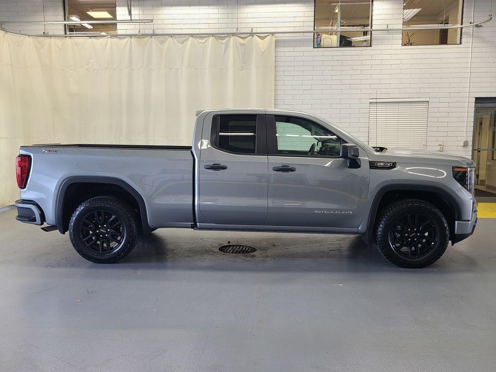 used 2025 GMC Sierra 1500 car, priced at $49,967