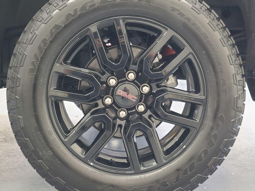 used 2025 GMC Sierra 1500 car, priced at $49,967